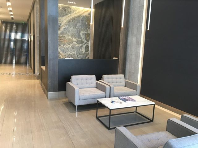 14 NE 1st Ave 700 E/F/G, Miami, FL 33132