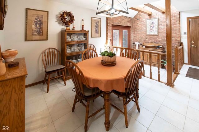 465 Camby Court, Greenwood, IN 46142