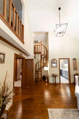 465 Camby Court, Greenwood, IN 46142
