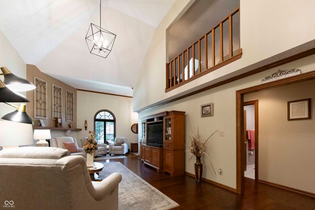 465 Camby Court, Greenwood, IN 46142