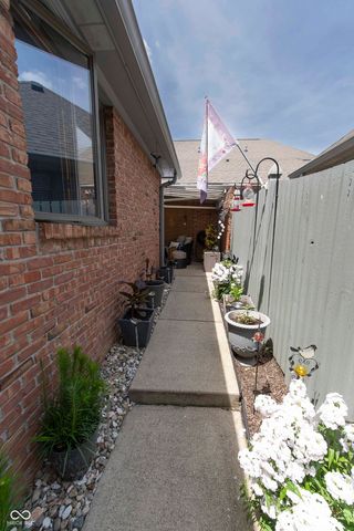 465 Camby Court, Greenwood, IN 46142