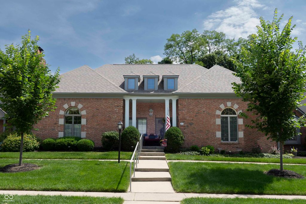 465 Camby Court, Greenwood, IN 46142