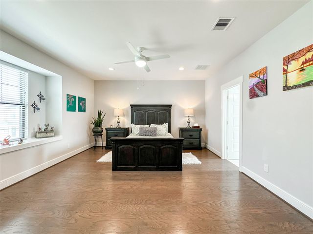 1104 Pearl Wood Drive, Houston, TX 77008