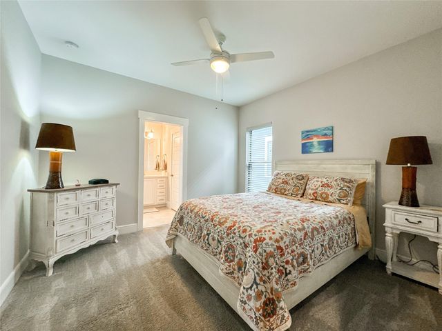 1104 Pearl Wood Drive, Houston, TX 77008