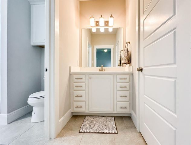 1104 Pearl Wood Drive, Houston, TX 77008