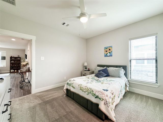 1104 Pearl Wood Drive, Houston, TX 77008