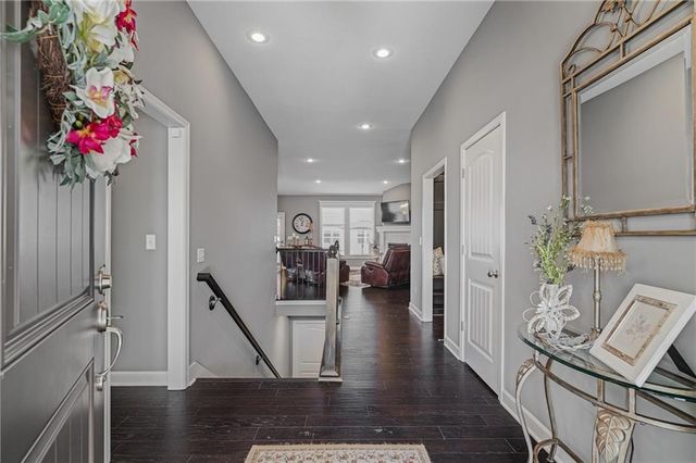 18506 W 194th Terrace, Spring Hill, KS 66083