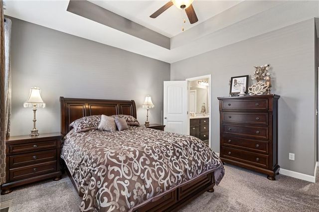 18506 W 194th Terrace, Spring Hill, KS 66083