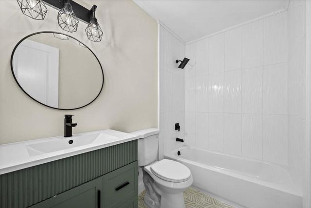 126 Wandering Trail, Jupiter, FL 33458