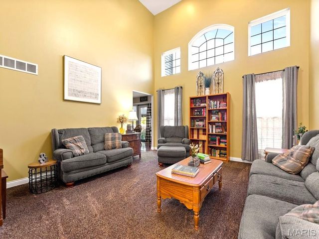 3110 Canyon Creek Road, Belleville, IL 62221