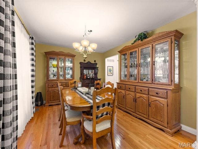 3110 Canyon Creek Road, Belleville, IL 62221