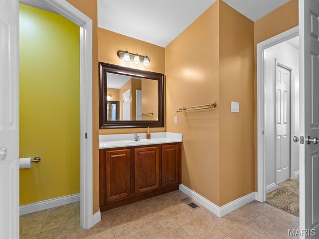 3110 Canyon Creek Road, Belleville, IL 62221