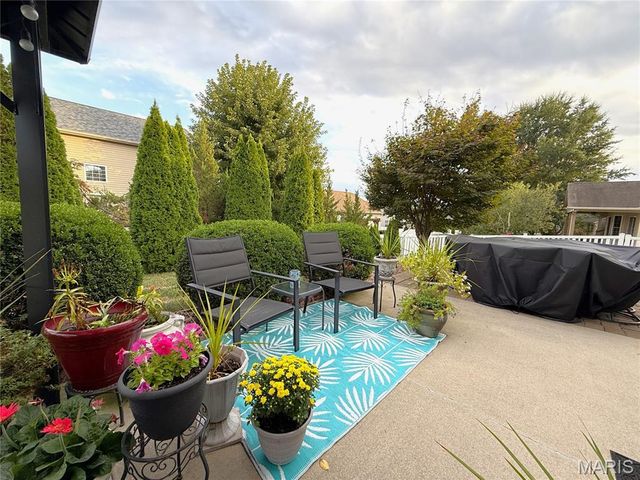 3110 Canyon Creek Road, Belleville, IL 62221