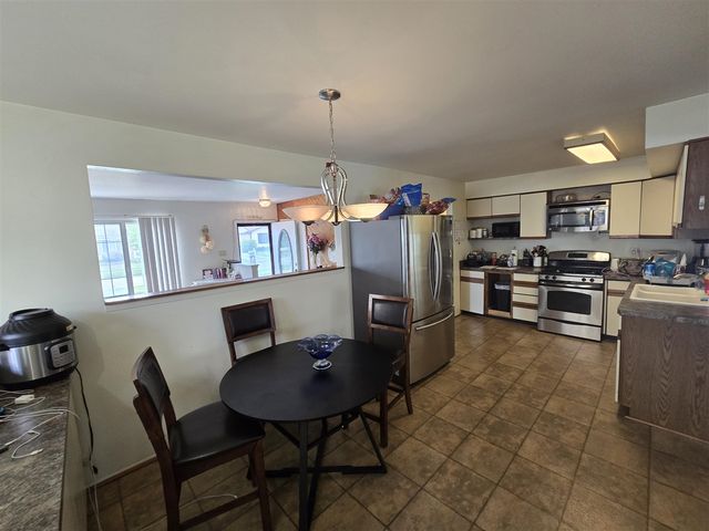 42150 Addison Avenue, Canton, MI 48187