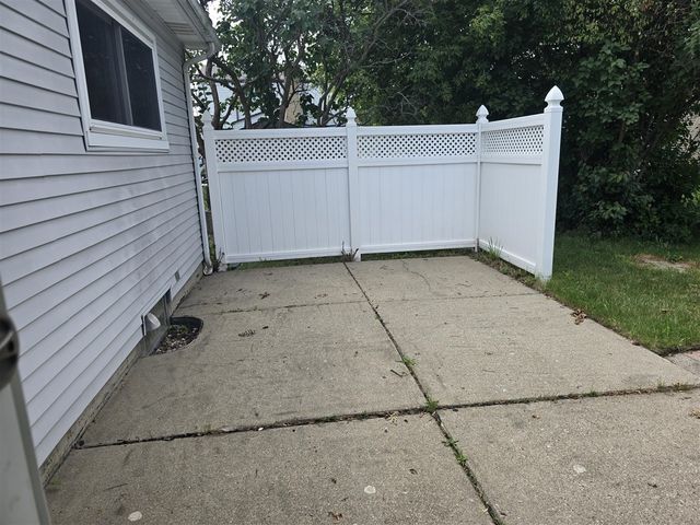 42150 Addison Avenue, Canton, MI 48187