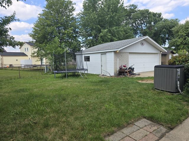 42150 Addison Avenue, Canton, MI 48187