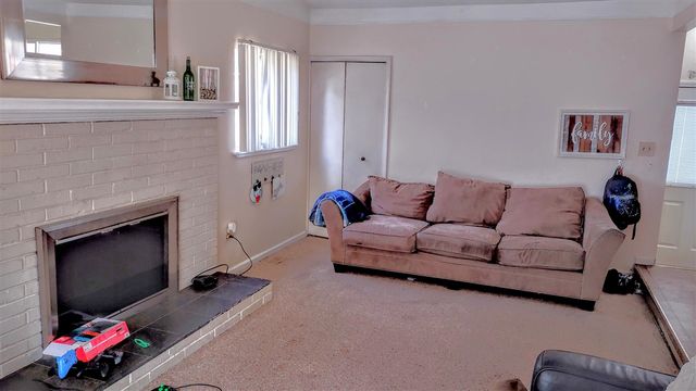 42150 Addison Avenue, Canton, MI 48187