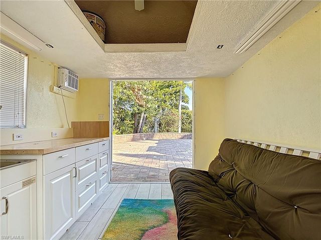 10337 Nightwood Dr., Fort Myers, FL 33905