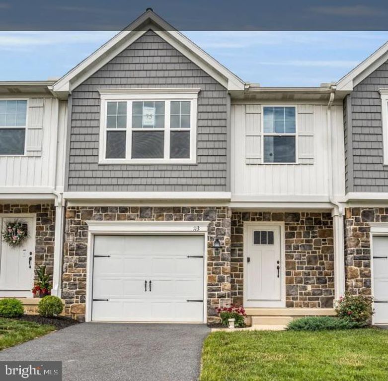 113 BEECH TREE CT, Annville, PA 17003
