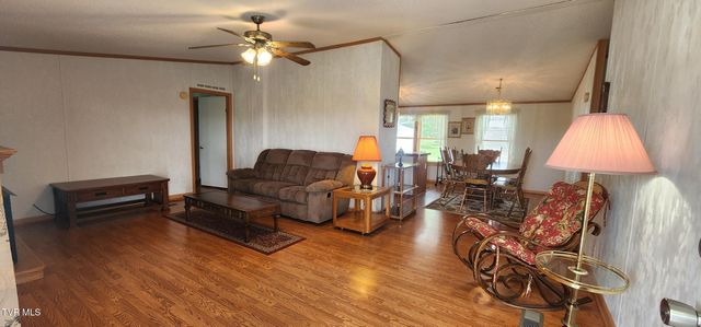 34386 Lee Highway, Glade Spring, VA 24340