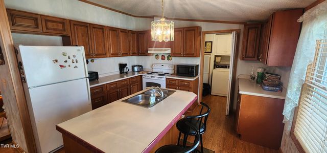 34386 Lee Highway, Glade Spring, VA 24340