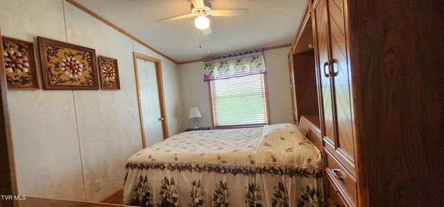 34386 Lee Highway, Glade Spring, VA 24340