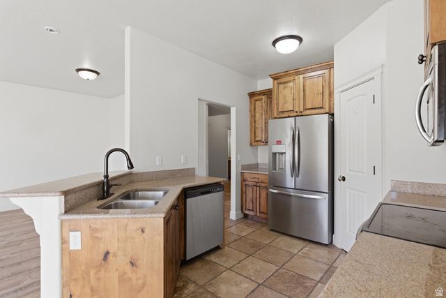 282 CASCADE CT, Saratoga Springs, UT 84045