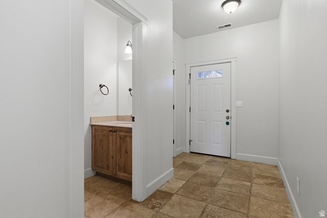 282 CASCADE CT, Saratoga Springs, UT 84045