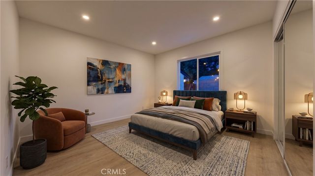 13907 Wyandotte, Van Nuys, CA 91405