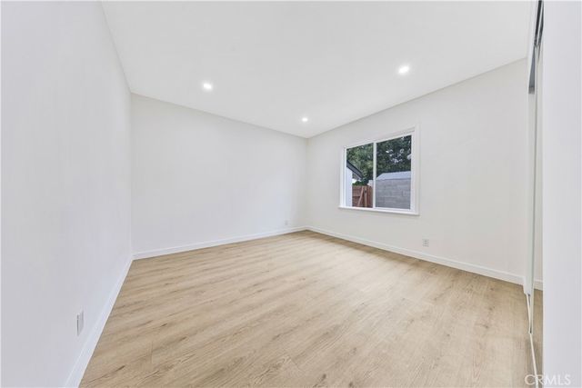 13907 Wyandotte, Van Nuys, CA 91405