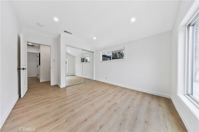 13907 Wyandotte, Van Nuys, CA 91405