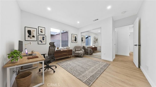 13907 Wyandotte, Van Nuys, CA 91405