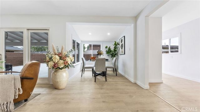 13907 Wyandotte, Van Nuys, CA 91405