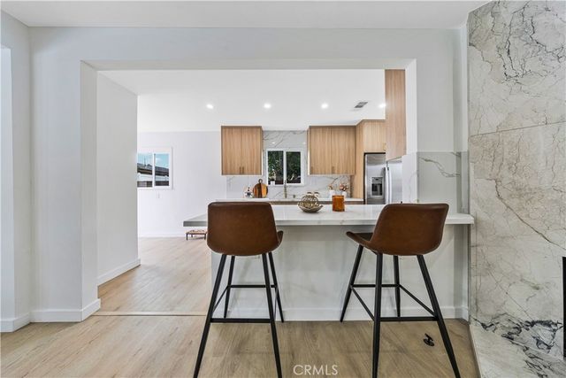 13907 Wyandotte, Van Nuys, CA 91405