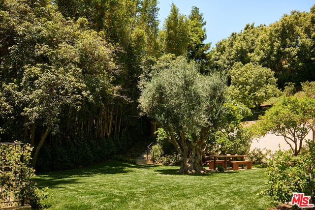 701 Nimes Road, Los Angeles, CA 90077