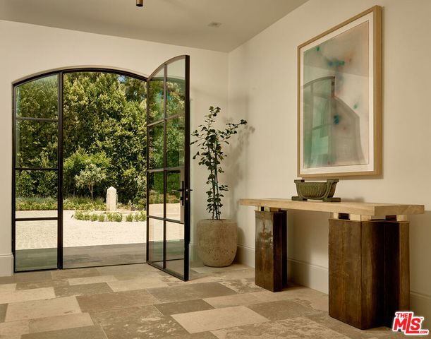 701 Nimes Road, Los Angeles, CA 90077