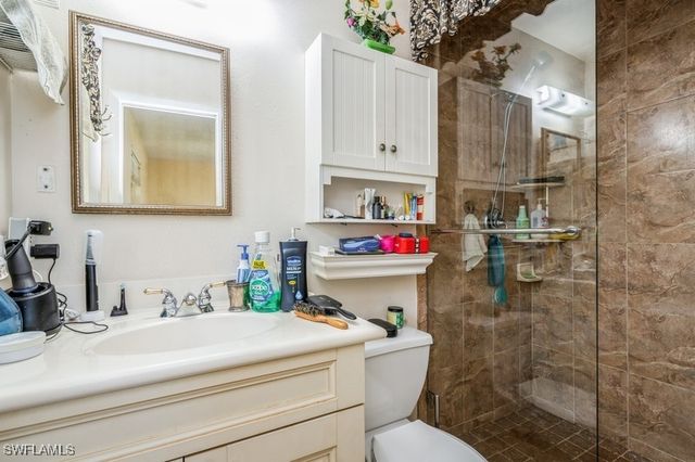 8091 San Carlos BLVD, Fort Myers, FL 33967