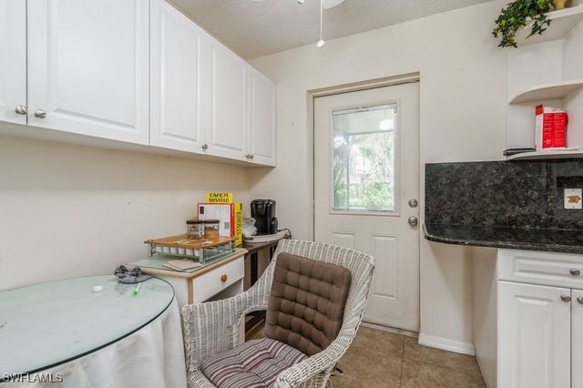 8091 San Carlos BLVD, Fort Myers, FL 33967