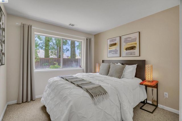 35 Sierra Ridge Ct, Danville, CA 94506