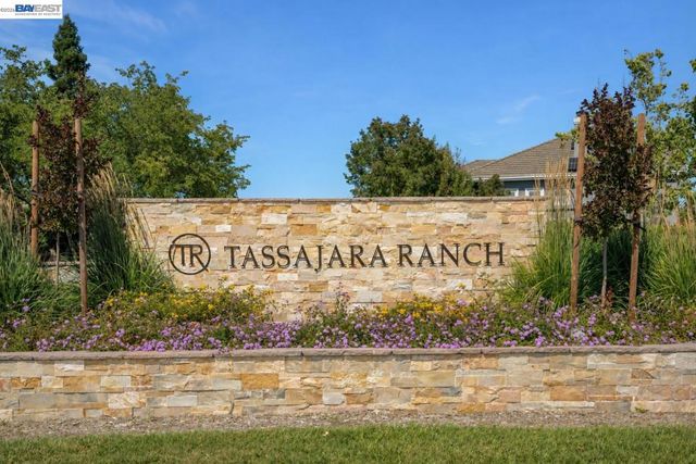 35 Sierra Ridge Ct, Danville, CA 94506