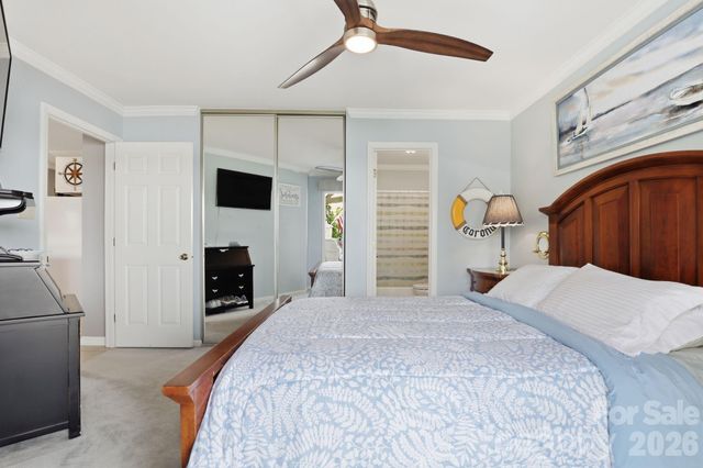 2121 Regatta Lane 303, Denver, NC 28037