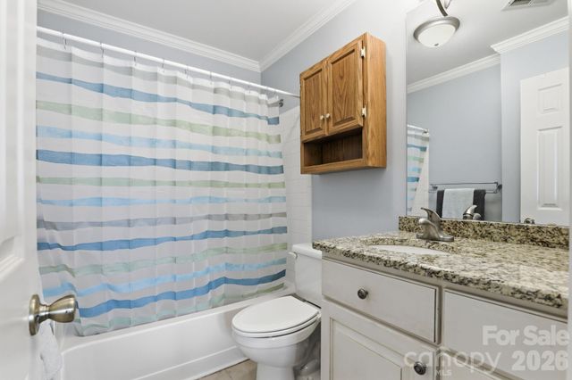2121 Regatta Lane 303, Denver, NC 28037