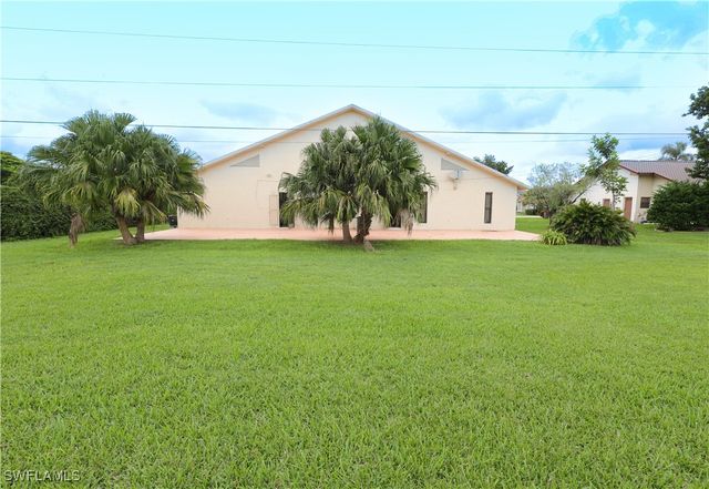 1434 Archer ST, Lehigh Acres, FL 33936