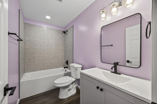 721 Wilson Avenue, Saint Paul, MN 55106