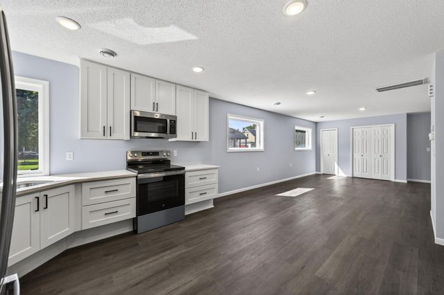 721 Wilson Avenue, Saint Paul, MN 55106