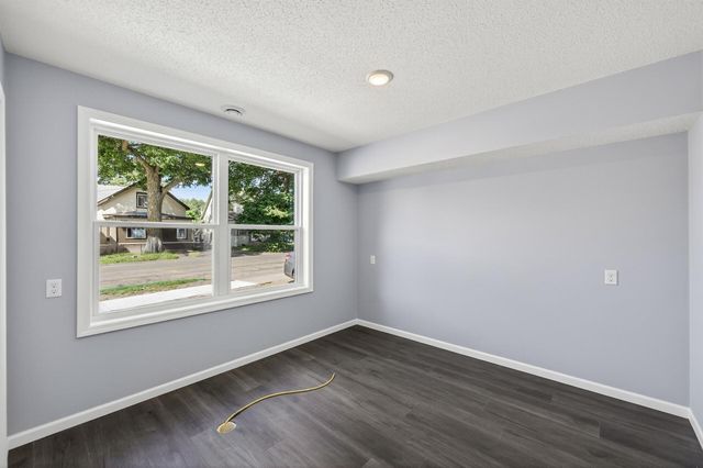 721 Wilson Avenue, Saint Paul, MN 55106