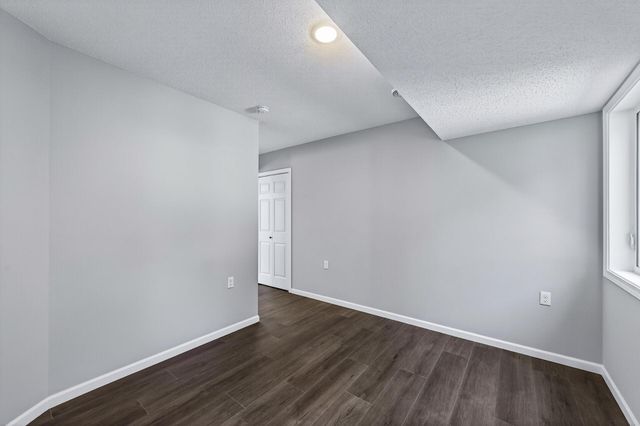 721 Wilson Avenue, Saint Paul, MN 55106