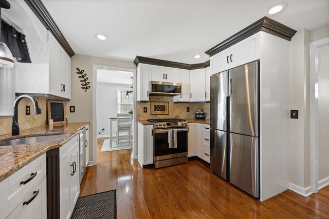 14 Wildwood Road, Cromwell, CT 06416