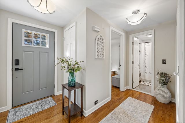 14 Wildwood Road, Cromwell, CT 06416