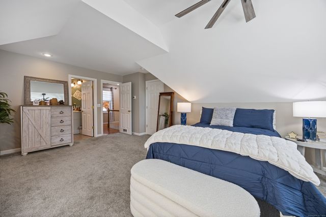 14 Wildwood Road, Cromwell, CT 06416